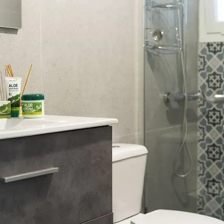 Wi-fi Veloce Splendido Alloggio Centrale Apartman